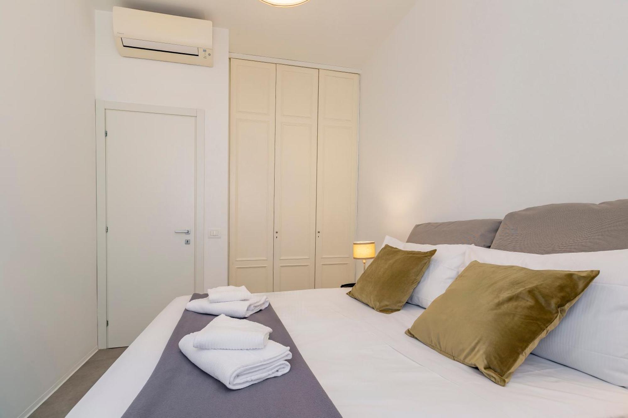 Great Opera House Apartment Rome Bagian luar foto